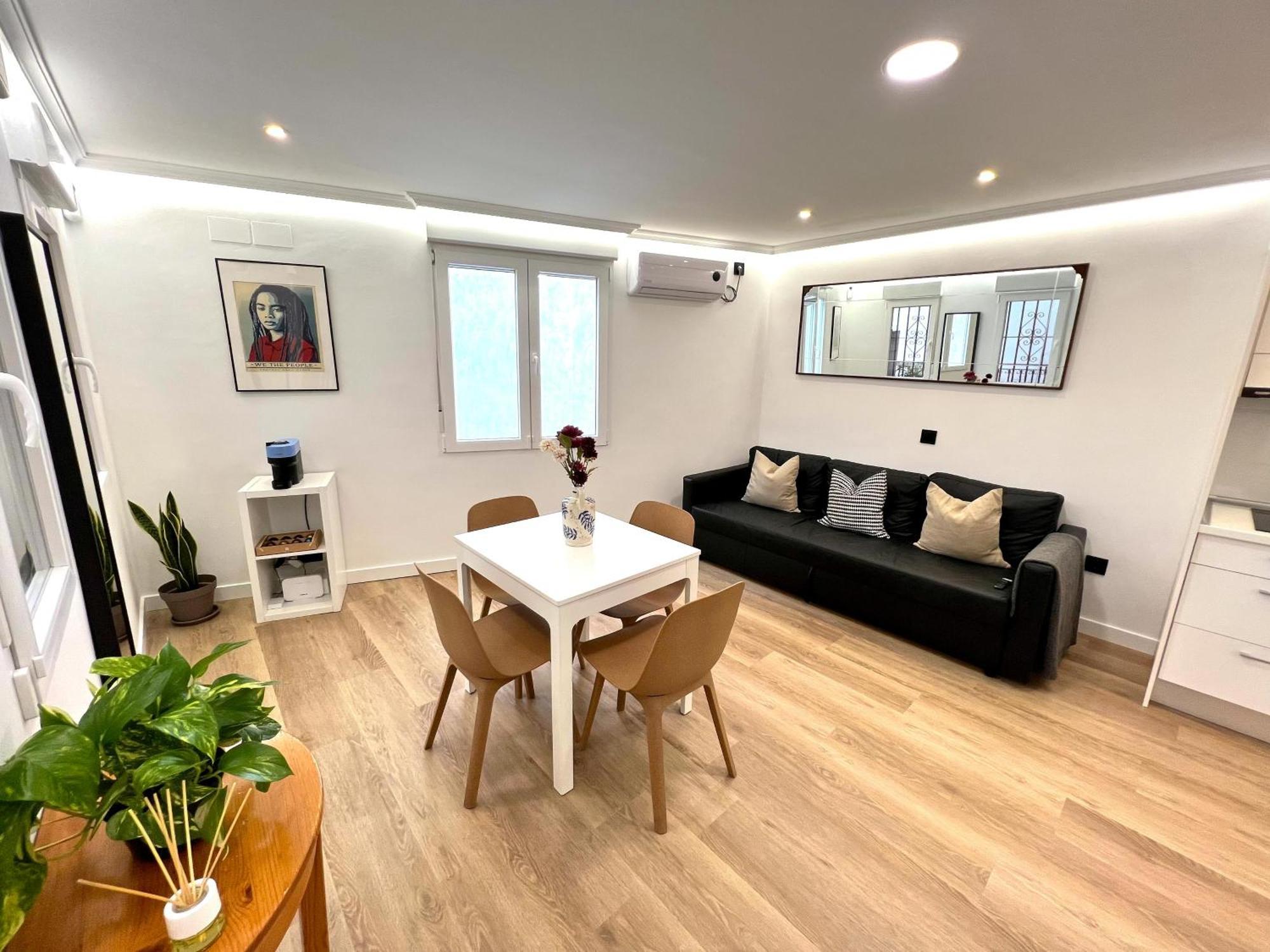 Apartment In The Heart Of Madrid-Piso En Malasana 外观 照片